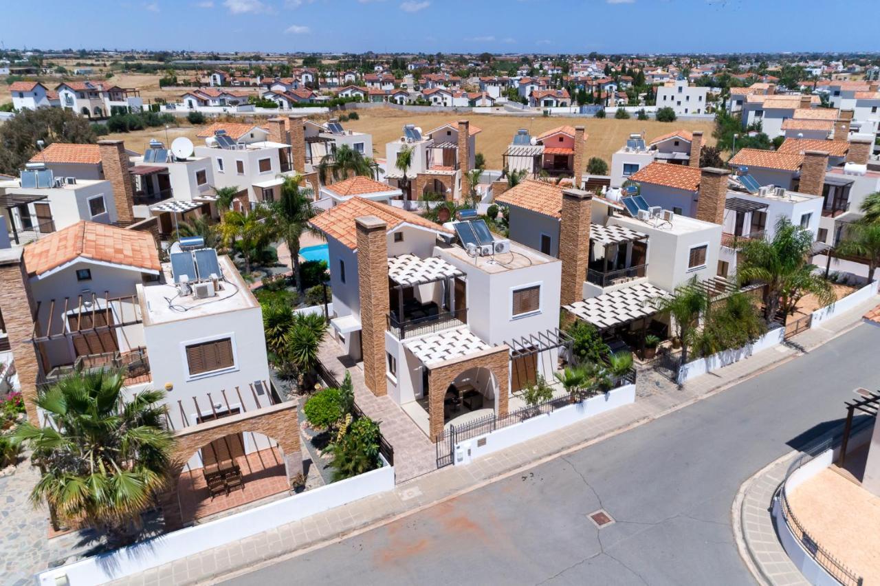 Villa Alexandra By Ezoria Villas Ayia Napa Bagian luar foto