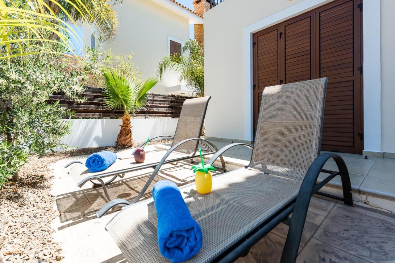 Villa Alexandra By Ezoria Villas Ayia Napa Bagian luar foto