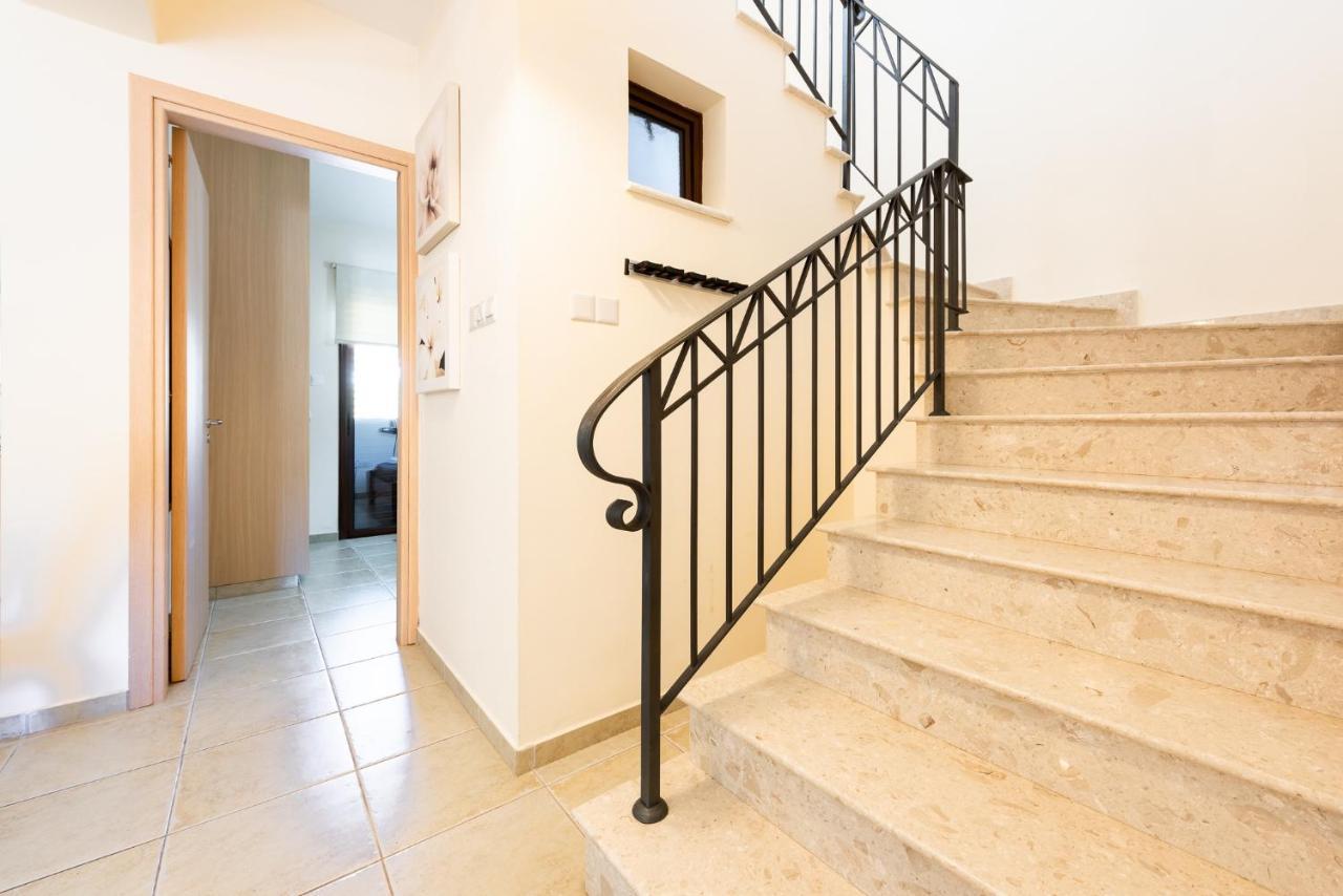 Villa Alexandra By Ezoria Villas Ayia Napa Bagian luar foto