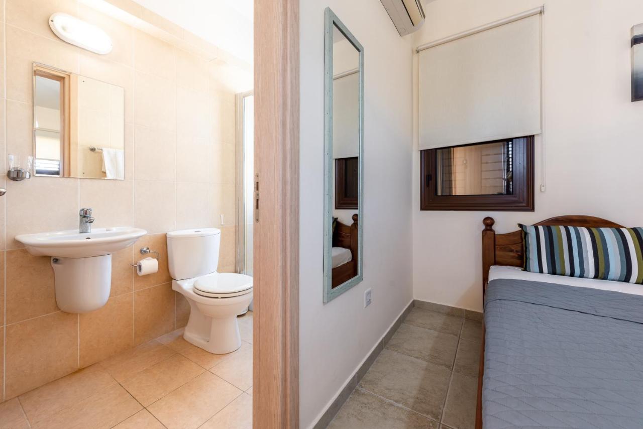 Villa Alexandra By Ezoria Villas Ayia Napa Bagian luar foto