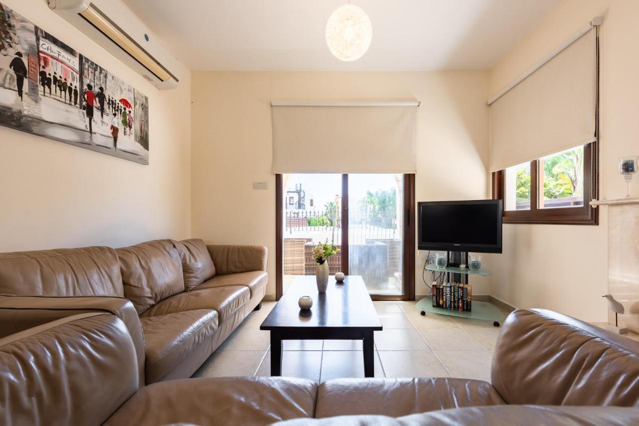 Villa Alexandra By Ezoria Villas Ayia Napa Bagian luar foto